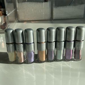 Skinmarket shimmy powders